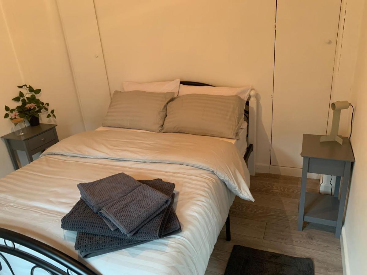 伦敦Alpha House住宿加早餐旅馆 外观 照片